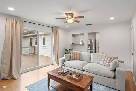 1 Kellom Ct, Durham, NC 27713 photo 16