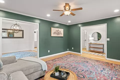 1 Kellom Ct, Durham, NC 27713 photo 12