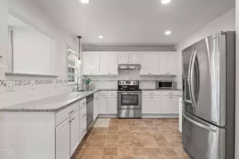 1 Kellom Ct, Durham, NC 27713 photo 17