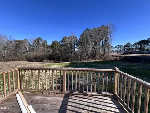 Exterior - 80 Constellation Ct, Benson, NC 27504 photo 2 of 2