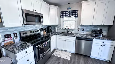 810 Circle Dr, Angier, NC 27501 photo 10