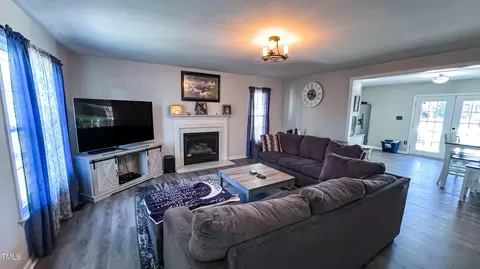 810 Circle Dr, Angier, NC 27501 photo 6