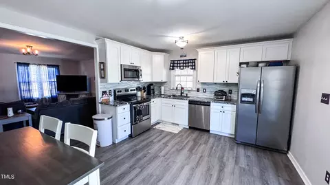 810 Circle Dr, Angier, NC 27501 photo 11