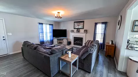 810 Circle Dr, Angier, NC 27501 photo 8