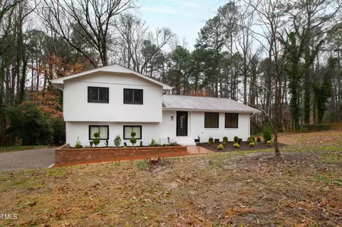 112 Chatterson Dr, Raleigh, NC 27615