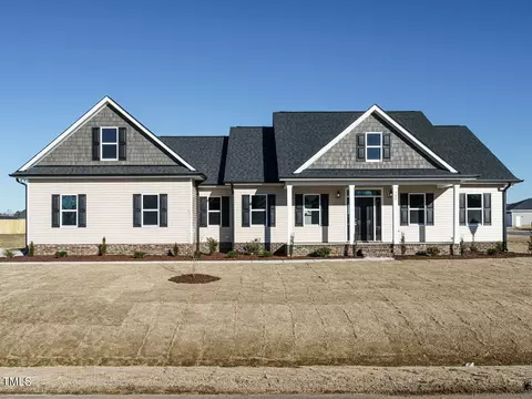 305 Hazelwood Rd, Lillington, NC 27546