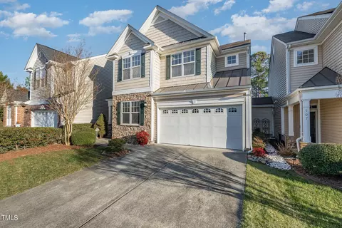 505 Hilltop View St, Cary, NC 27513