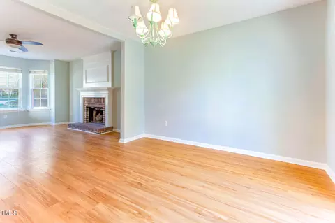 4802 Gaithers Pointe Dr, Durham, NC 27713 photo 10
