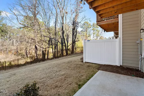 1213 Commack Dr, Durham, NC 27703 photo 4