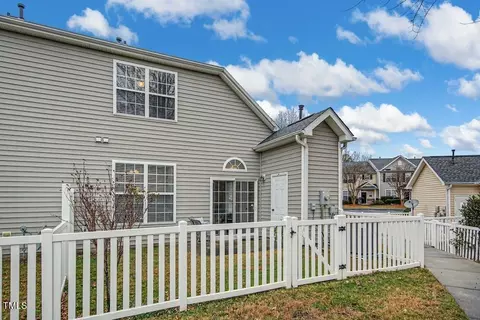 501 Auburn Square Dr, Durham, NC 27713 photo 23
