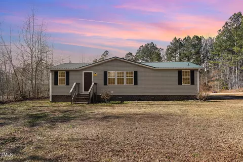 605 Big Woods Rd, Macon, NC 27551