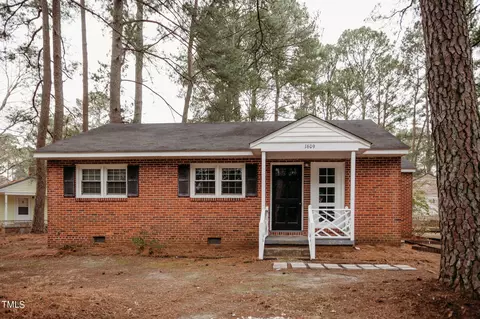 1609 Adams St N, Wilson, NC 27893