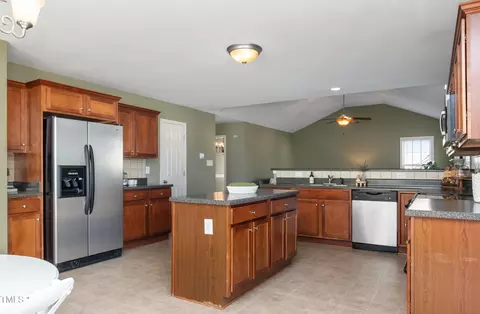 40 Ancient Oak Ct, Bunnlevel, NC 28323 photo 10