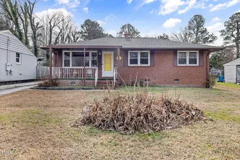 1154 Fiske St, Durham, NC 27703