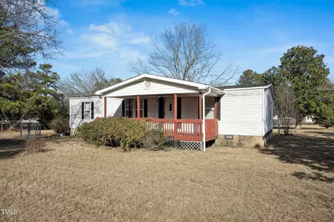 95 Martin Rd, Saint Pauls, NC 28384