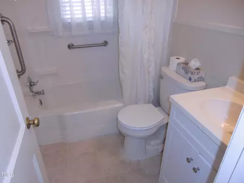 1023 E Broad St, Dunn, NC 28334 photo 33