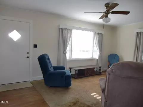 1023 E Broad St, Dunn, NC 28334 photo 8