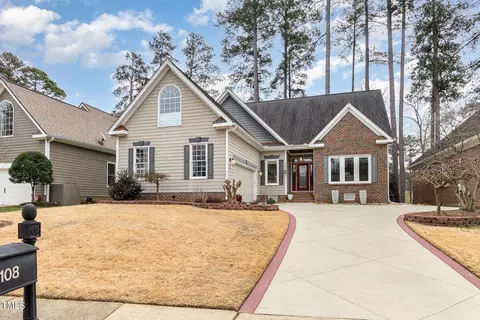 108 Hampton Pines Dr, Morrisville, NC 27560