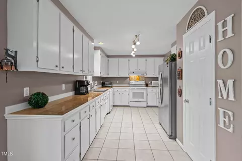 1708 Quail Grove St, Willow Spring, NC 27592 photo 13