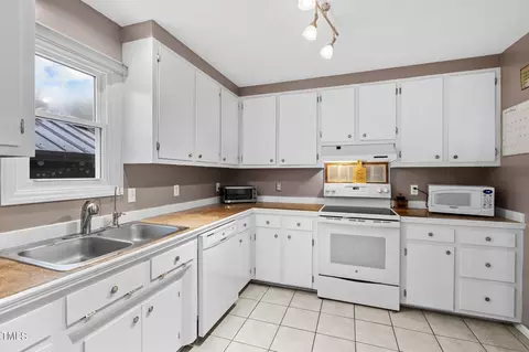 1708 Quail Grove St, Willow Spring, NC 27592 photo 10
