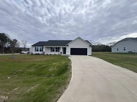 17 Disc Dr, Willow Spring, NC 27592