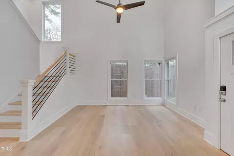 508 E Hammond St, Durham, NC 27704 photo 8