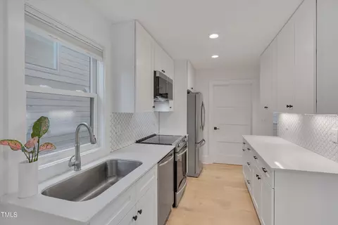 508 E Hammond St, Durham, NC 27704 photo 15