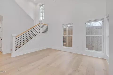 508 E Hammond St, Durham, NC 27704 photo 6