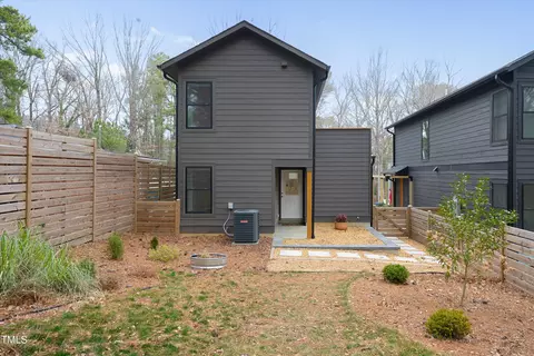 508 E Hammond St, Durham, NC 27704 photo 33