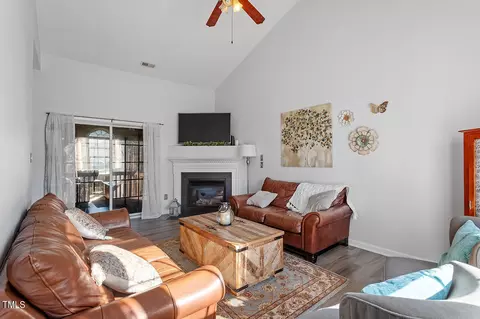 548 Hay River St, Garner, NC 27529 photo 5