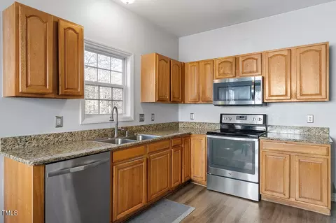 548 Hay River St, Garner, NC 27529 photo 9