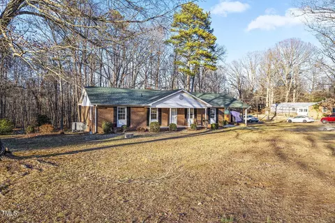 433 Goodwin Rd, Durham, NC 27712 photo 2
