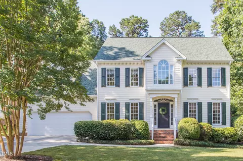 102 Cumulus Ct, Cary, NC 27513