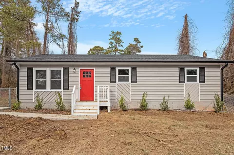 1009 Raven, Durham, NC 27704