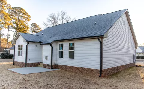 243 Waters Edge Dr, Erwin, NC 28339 photo 47