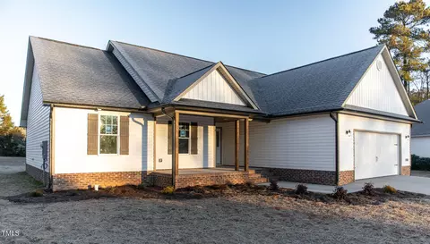 243 Waters Edge Dr, Erwin, NC 28339 photo 53