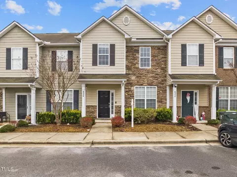 8326 Boca Pt, Raleigh, NC 27616