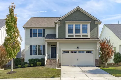 4240 Rockdell Hall St, Raleigh, NC 27616
