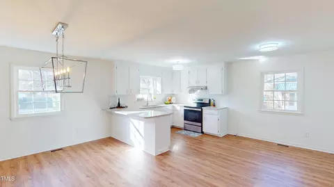 104 N 11th St, Erwin, NC 28339 photo 24
