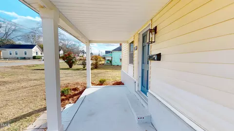 104 N 11th St, Erwin, NC 28339 photo 6