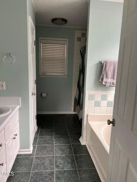 173 Edmondson Dr, Willow Spring, NC 27592 photo 32