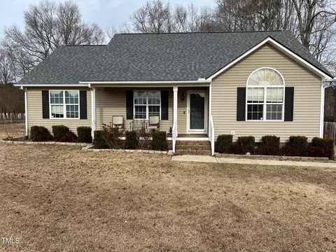 173 Edmondson Dr, Willow Spring, NC 27592 photo 2