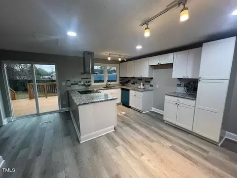 103 E St, Erwin, NC 28339 photo 7