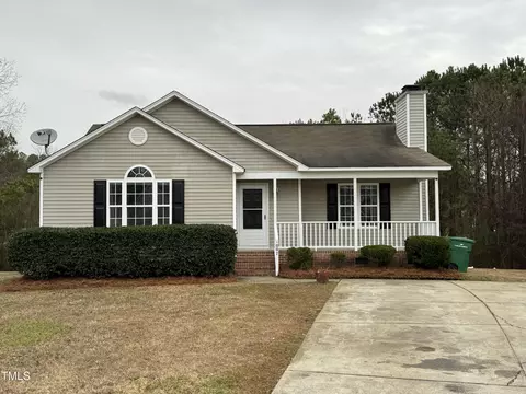 1007 S Barnfeild Ct, Fuquay Varina, NC 27526