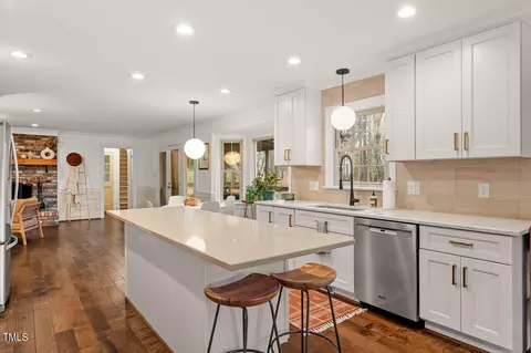 6416 Winthrop Drive Dr, Raleigh, NC 27612