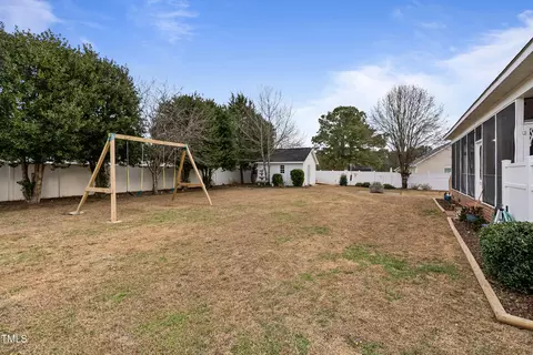 45 Walter Dr, Erwin, NC 28339 photo 47