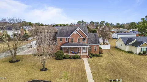 45 Walter Dr, Erwin, NC 28339 photo 3