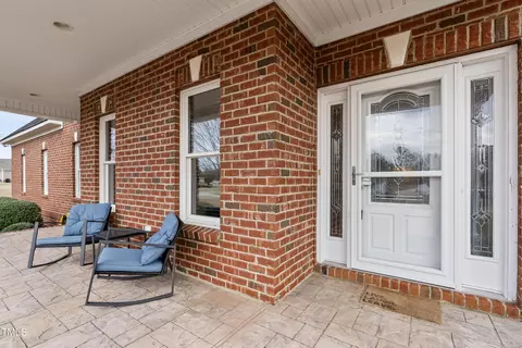 45 Walter Dr, Erwin, NC 28339 photo 5