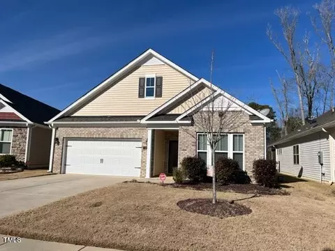 536 Golden Villas Dr, Rocky Mount, NC 27804