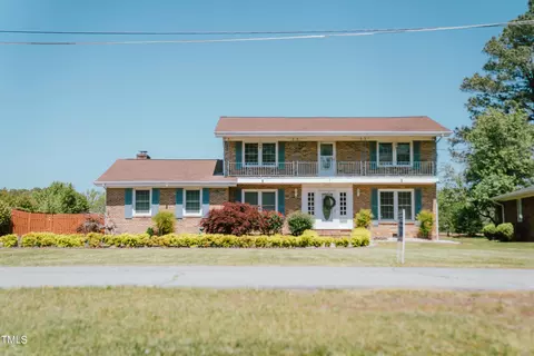 117 Castle Dr, Smithfield, NC 27577